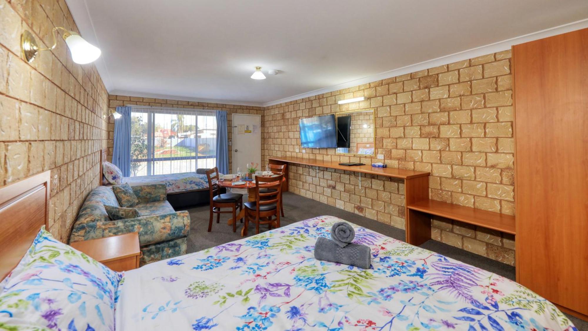 Darling River Motel Bourke Buitenkant foto